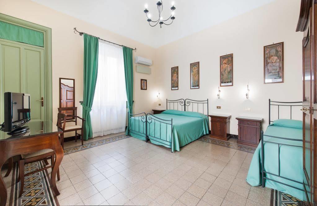Panormus Hotel 3*